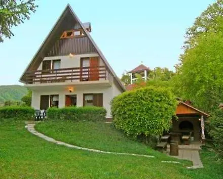Kuca Gric, Mrzla Vodica Villa